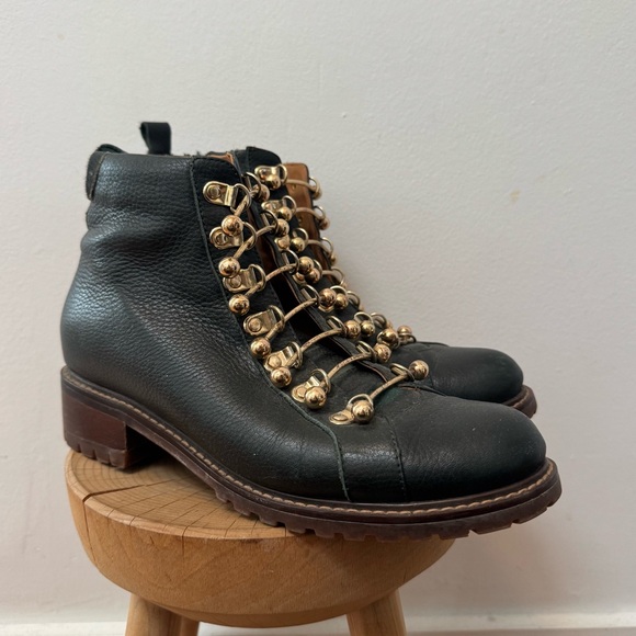 MI / MAI Shoes - MI/MAI Paris dark forest green leather boots with gold toggled size 39